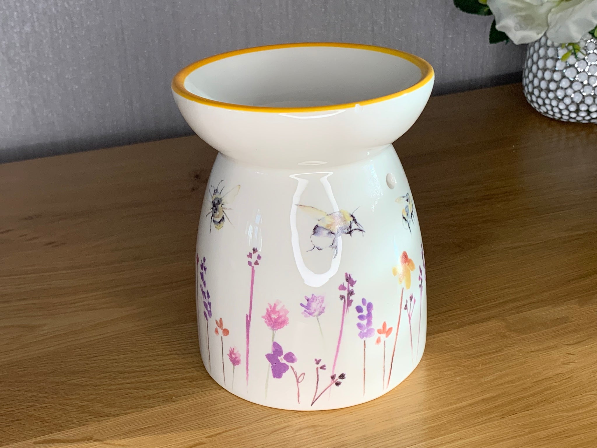 Bee Inspired Oil/Wax Burner – Meant to bee gift company